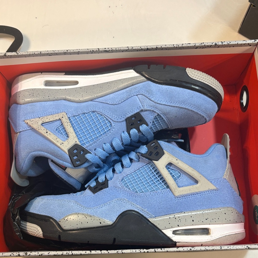 Jordan Athletic Shoes in Light Blue and Gray